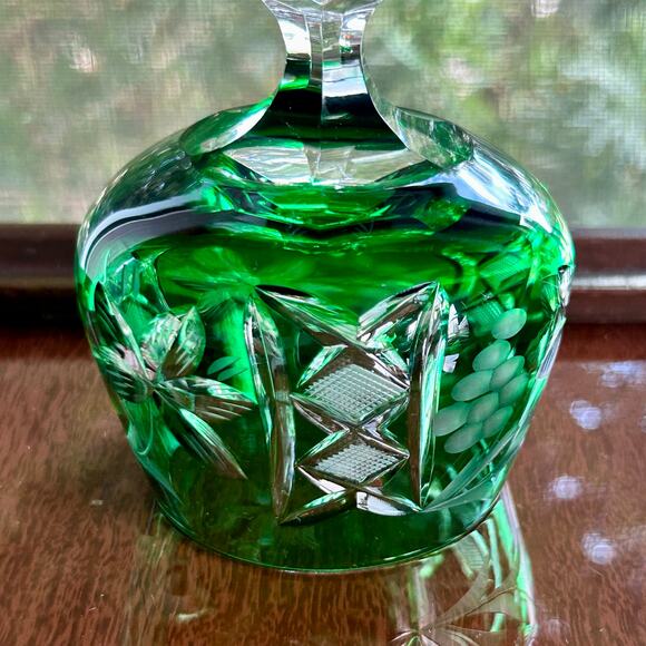 Vintage Traube-Style Emerald Green Cut-to-Clear Crystal Wine Hock Goblet - Picture 5 of 10